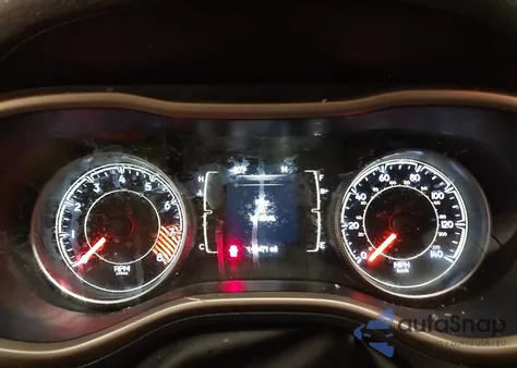 2014 Jeep Cherokee Latitude z USA, uszkodzony, nr VIN 1C4PJMCS1EW212085